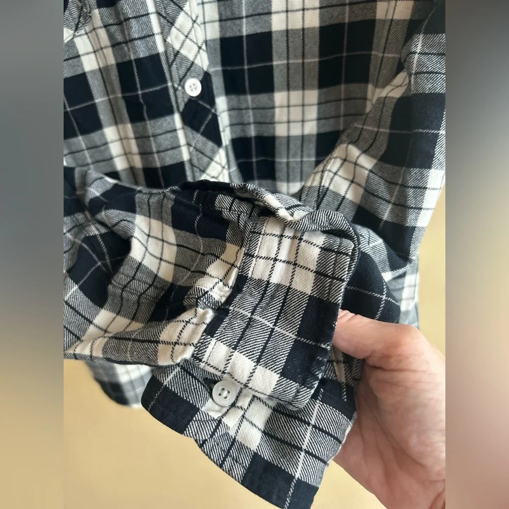 ✌️4 for $20✌️ Weatherproof flannel shirt - Picture 12 of 14